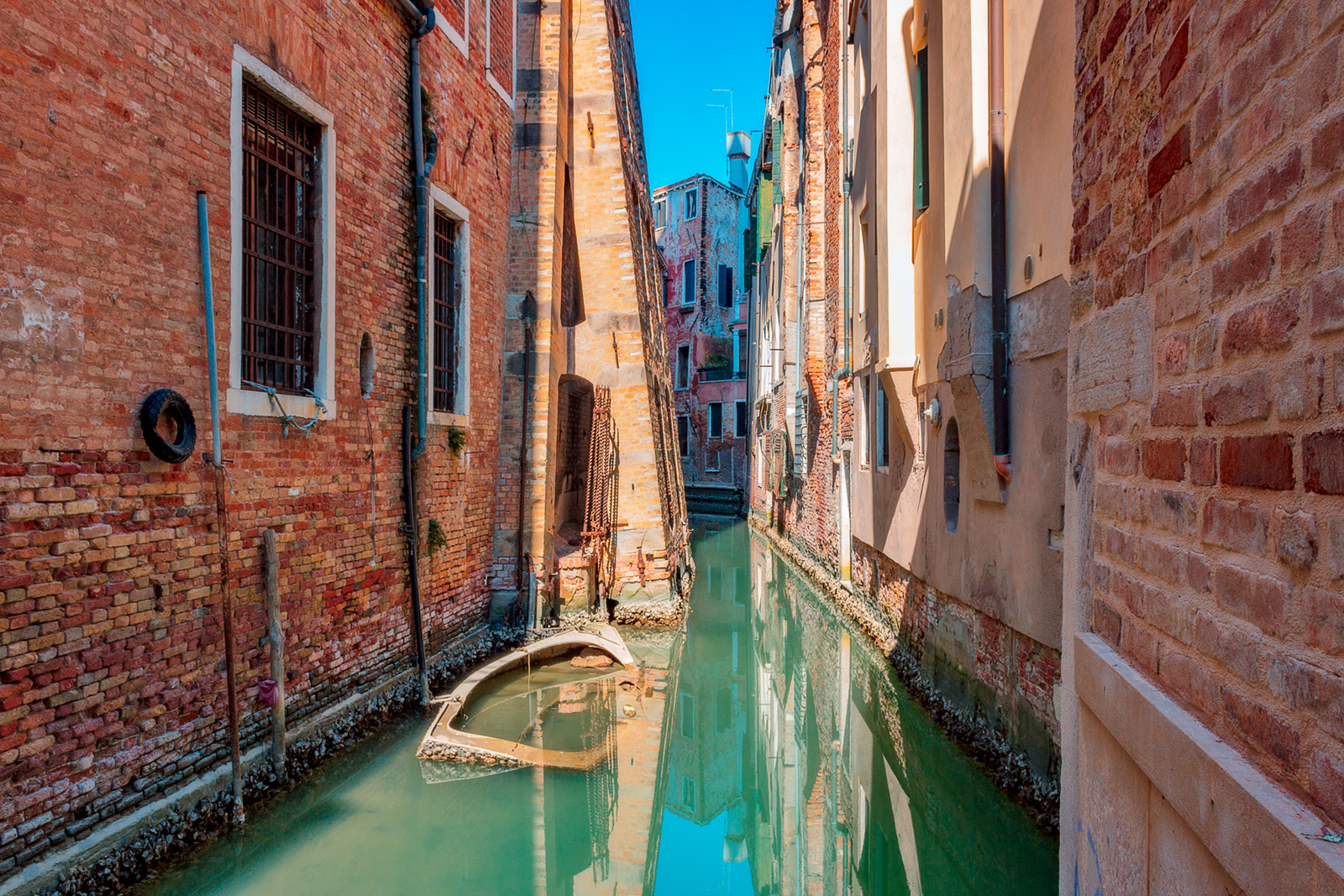 Venezia by Ermal Alibali